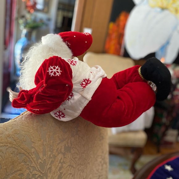 FLYING SANTA CLAUS - Picture 12 of 15